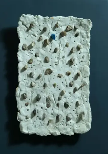 Wheat, limestone paste, 30 x 22 cm